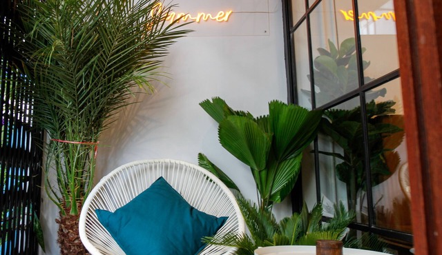 Tropical Summer Hostel