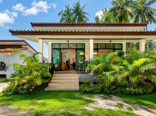 Tropicana House - Double King Bed - 2mn ZenBeach - Garden View