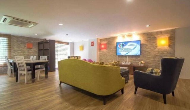Two bedrooms at Sathorn, 82sqm
