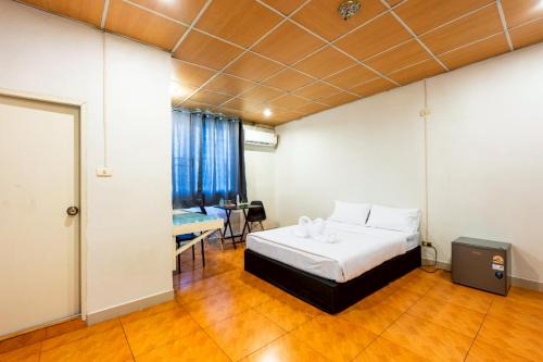 U Room Suvarnabhumi Airport