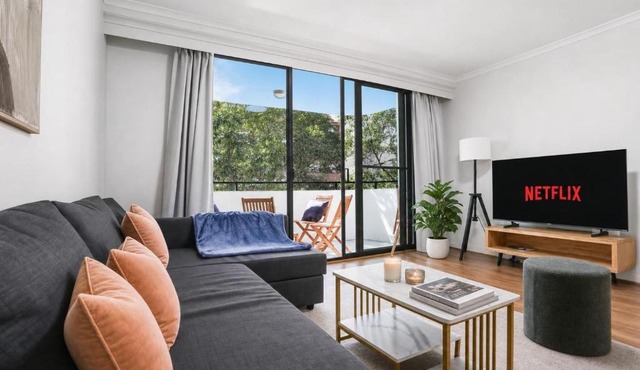 Ultimo NSW - 2 Bedroom Apartment with Balcony