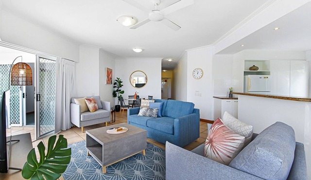 Unit 8.12 Perry Street