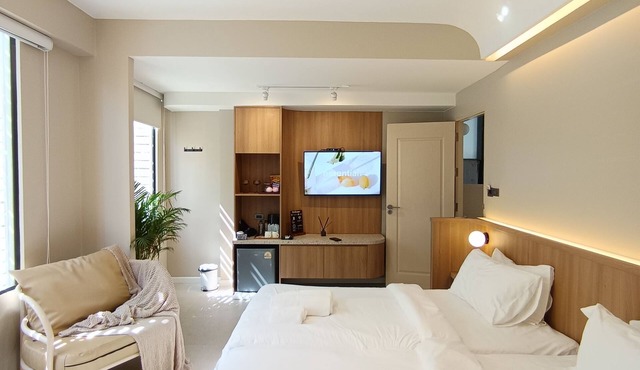 Urban Room Samed