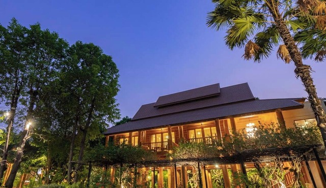 Vanasin Residence