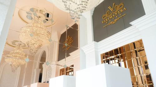 VARIMANTRA HOTEL