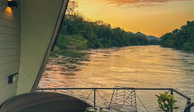 VeeVaree Riverkwai Resort