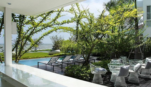 Verano Beach Villa