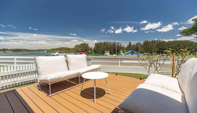 Villa Frankie Lakefront Bliss