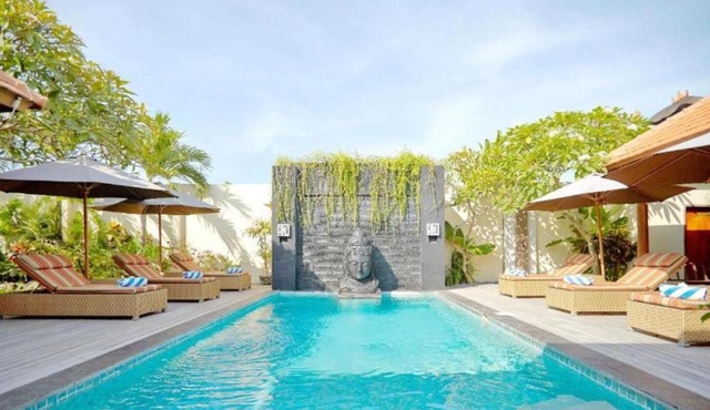 Villa Seriska Dua Sanur, Spacious 4BR Private Pool Villa with Private Cook, Spa & Tour