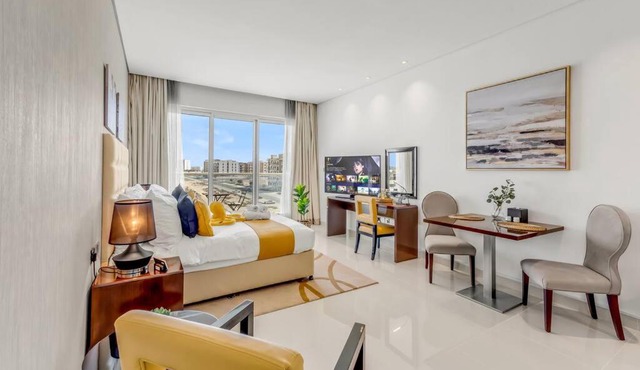 Waves - Stylish Studio with Balcony in Dubai South