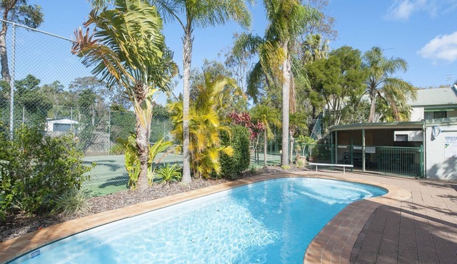 Well presented two bedroom unit in complex with a pool and tennis court