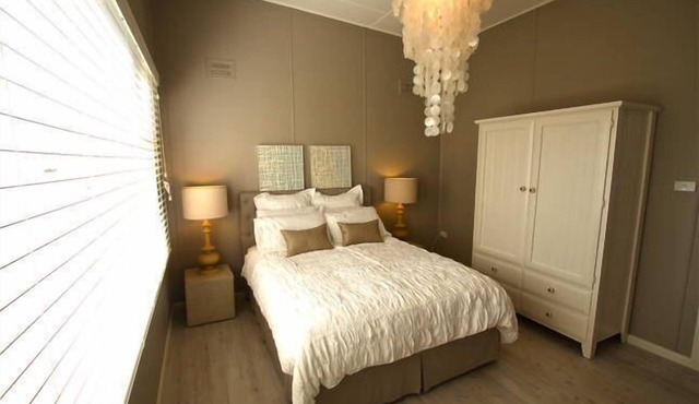 Whitewash Cottage (the place to unwind & relax)