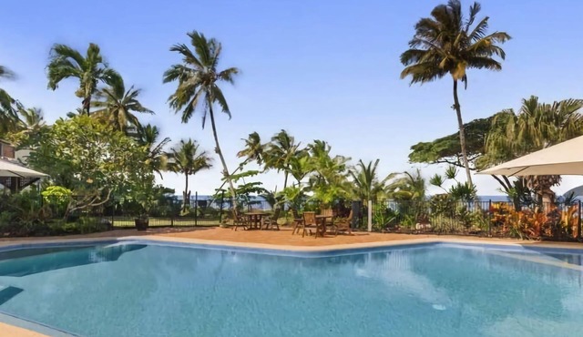 Wongalinga Absolute Beachfront Unit 9 2 Bedroom