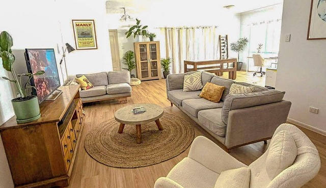 Your Pet Friendly Home Away From Home In Yeppoon | Sleeps 10