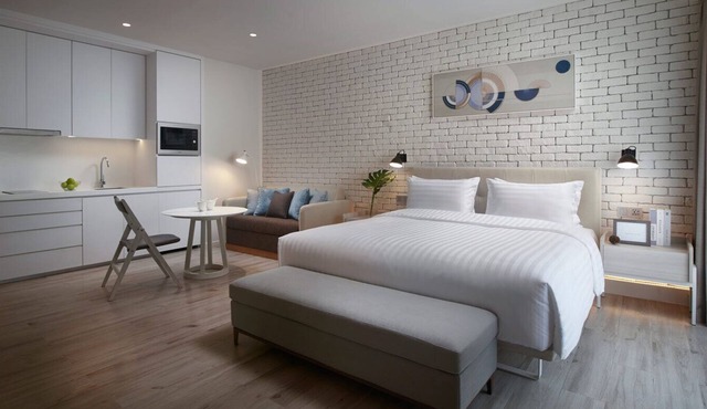 Zen Unit/Full Service/Pet friendly/Monthly