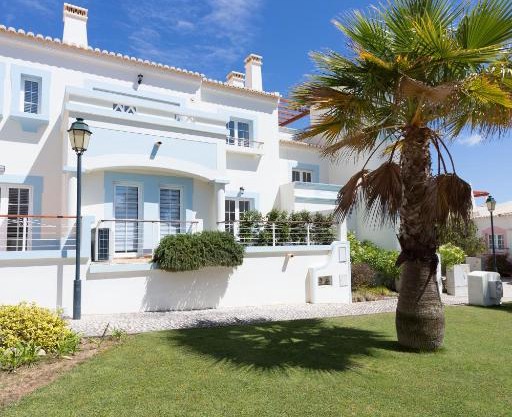 2 Bedroom Townhouse Quinta da Encosta Velha