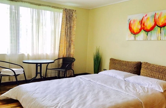 Mango Boulevard Hotel 