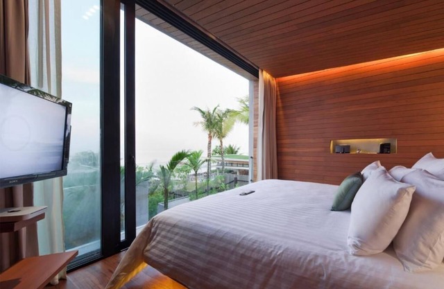 Grand Duplex Villa 