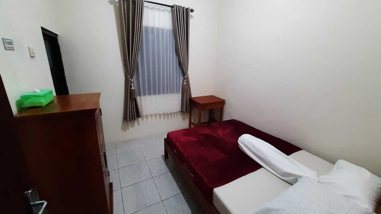 Photo of Bedroom in Kalipuro