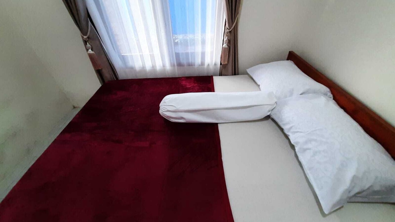 Photo of Bedroom in Kalipuro