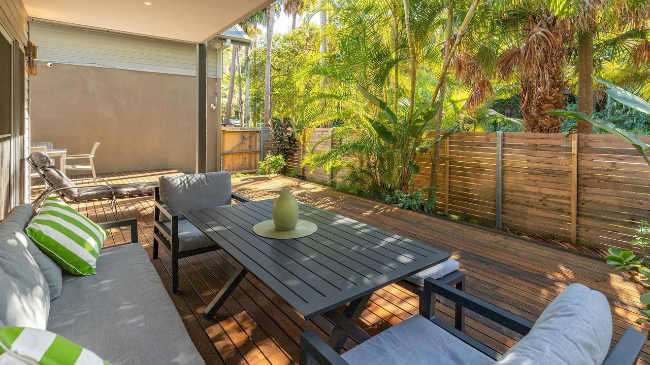 Photo of Outdoor in Elizabeth Beach