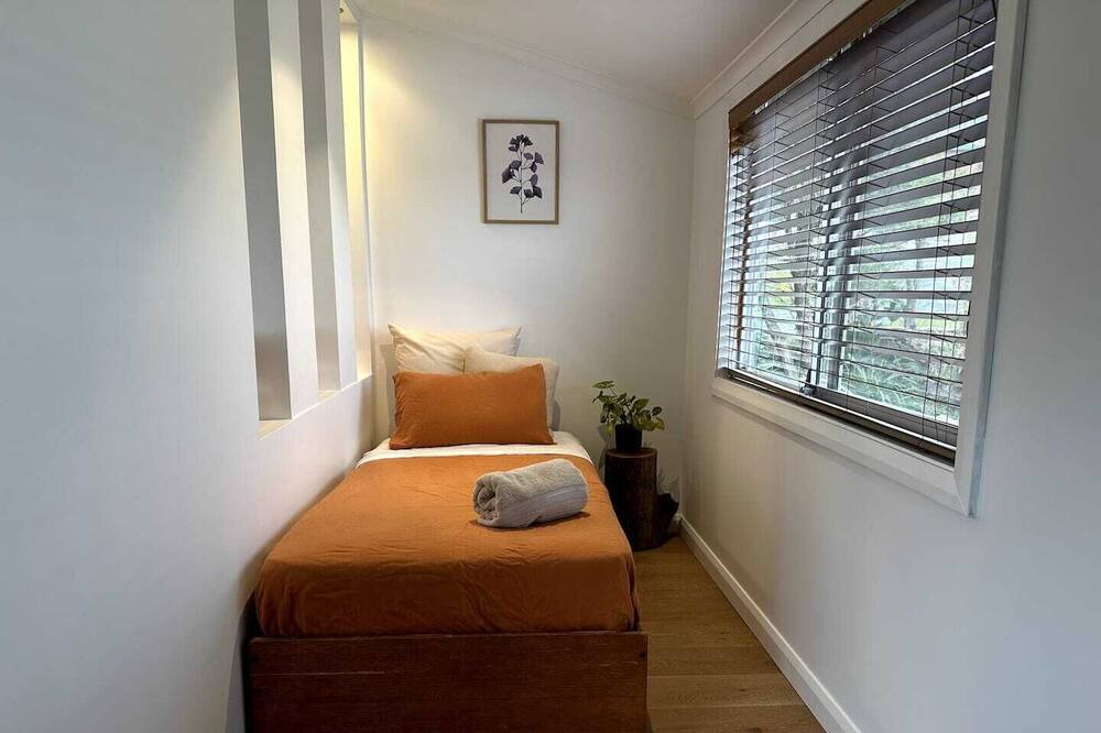 Photo of Bedroom in Port Kembla