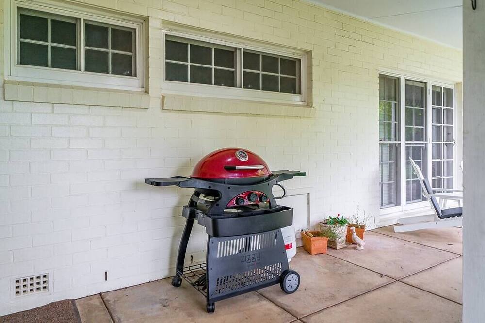 Photo of Others in Springvale