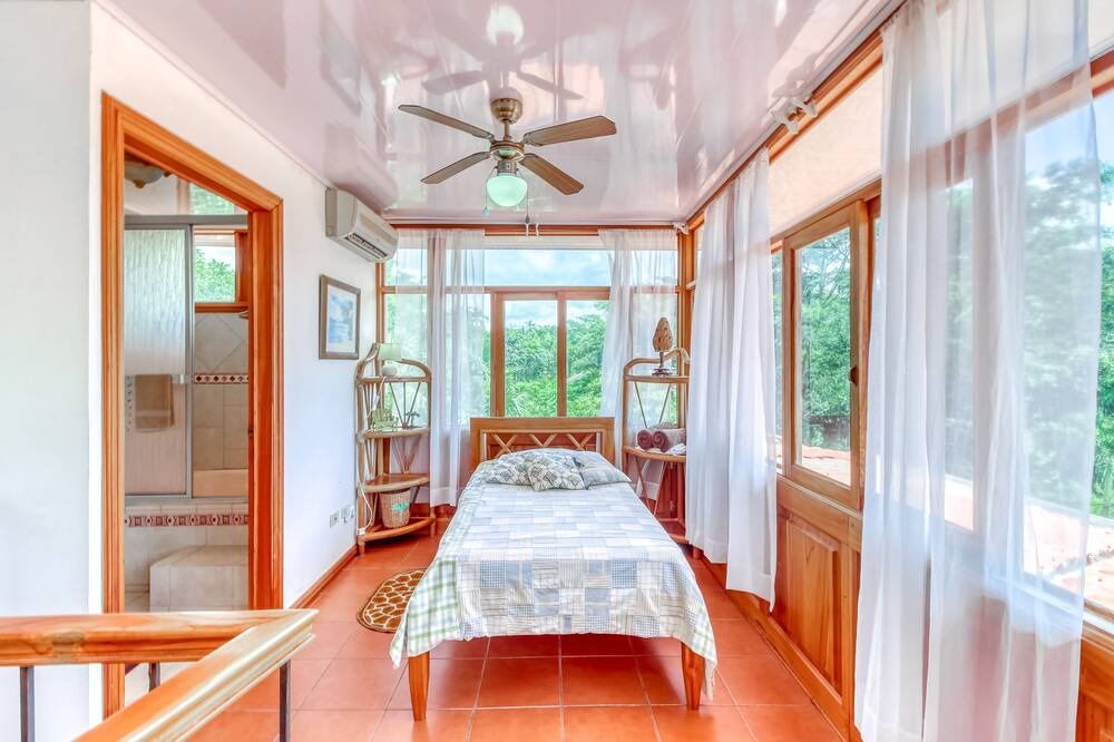 Photo of Others in Las Olas Beach Community