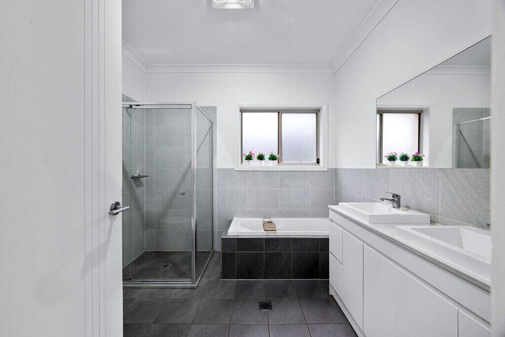 Photo of Bathroom in Edmondson Park