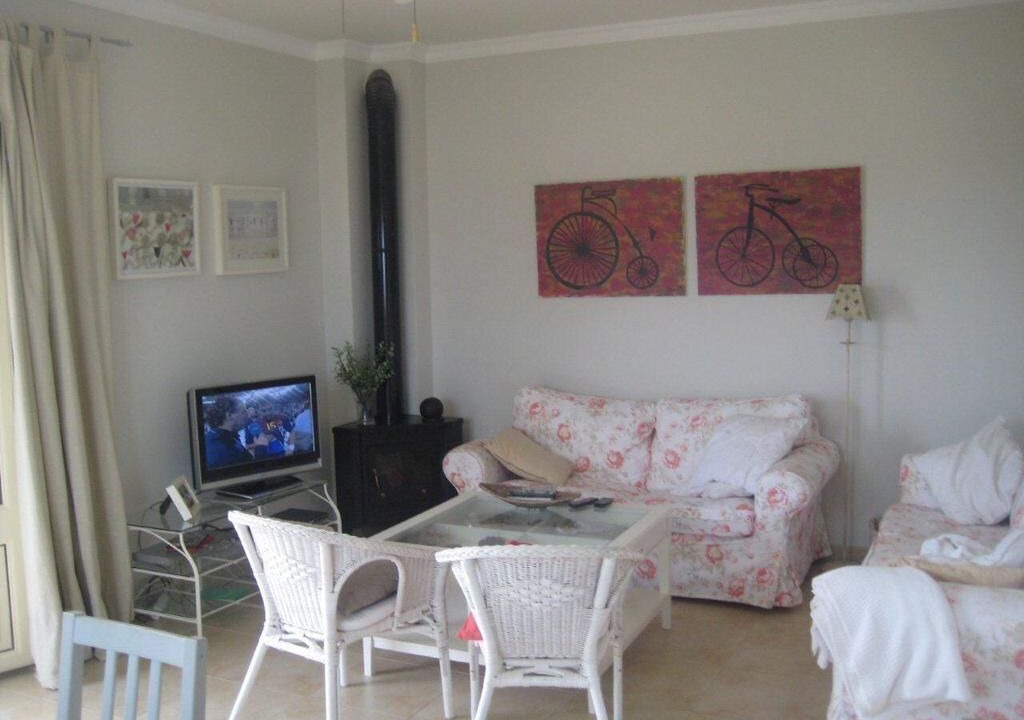 Photo of Livingroom in Vista Real