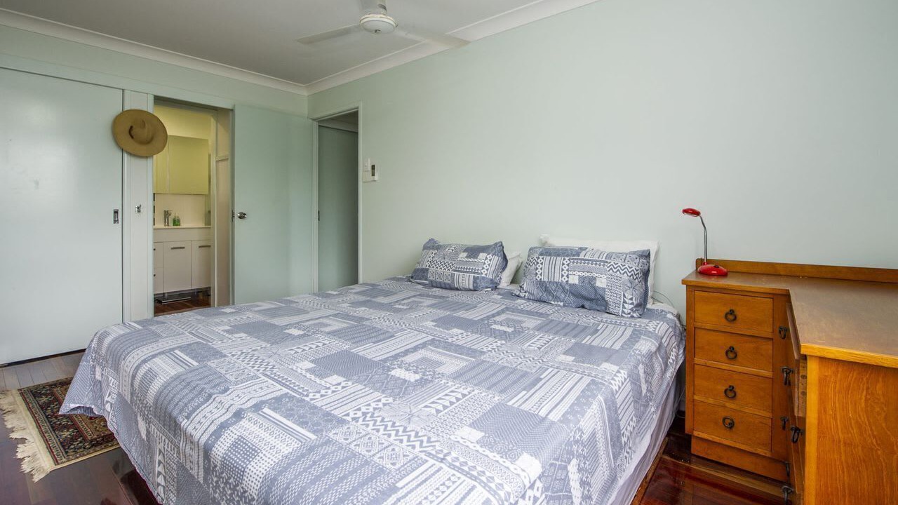 Photo of Bedroom in Nelly Bay