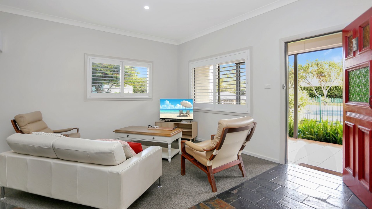 Photo of Livingroom in Hawks Nest