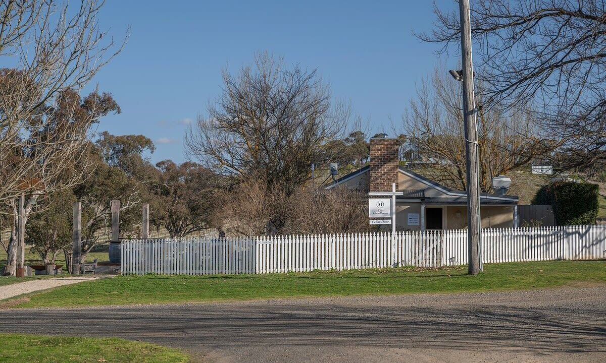 Photo of Outdoor in Emu Swamp