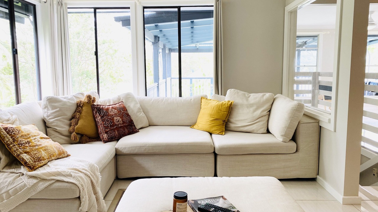 Photo of Livingroom in Forresters Beach