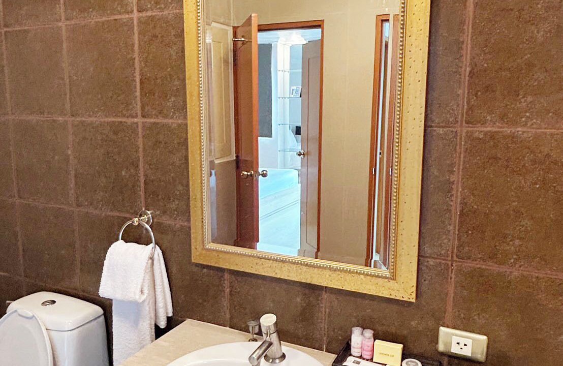 Photo of Bathroom in Khlong Tan Nuea