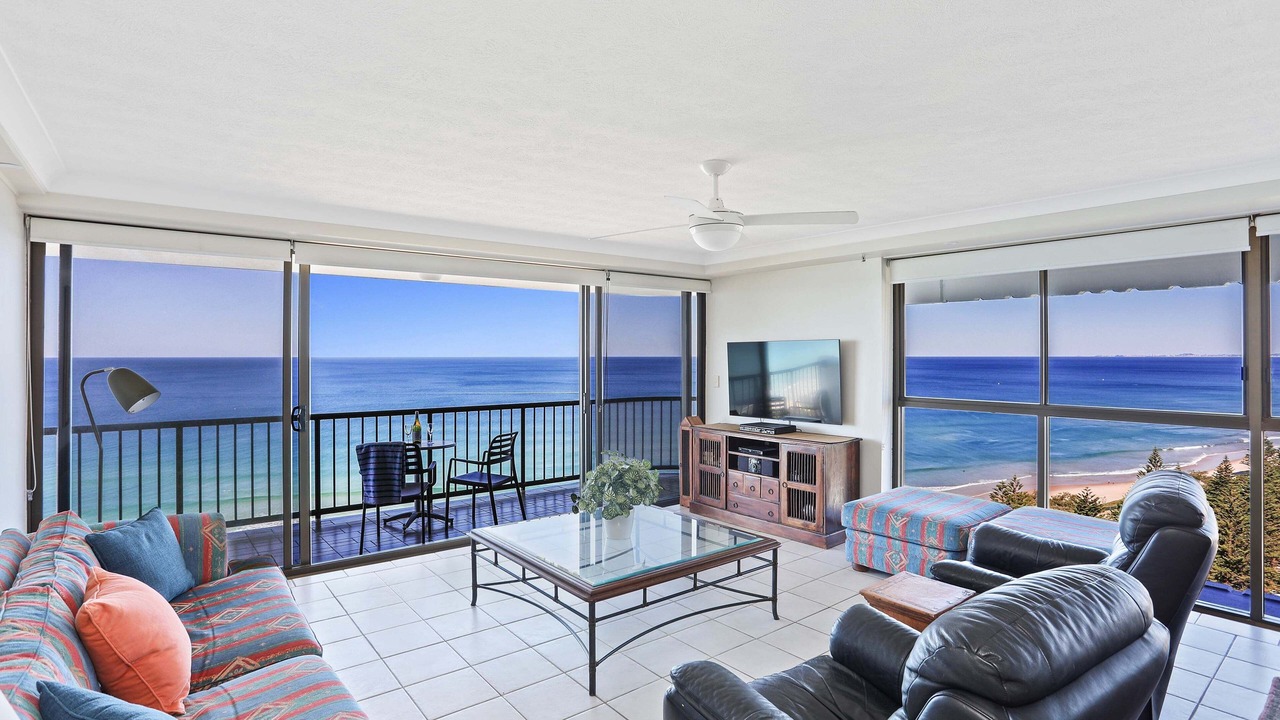Photo of Livingroom in Main Beach