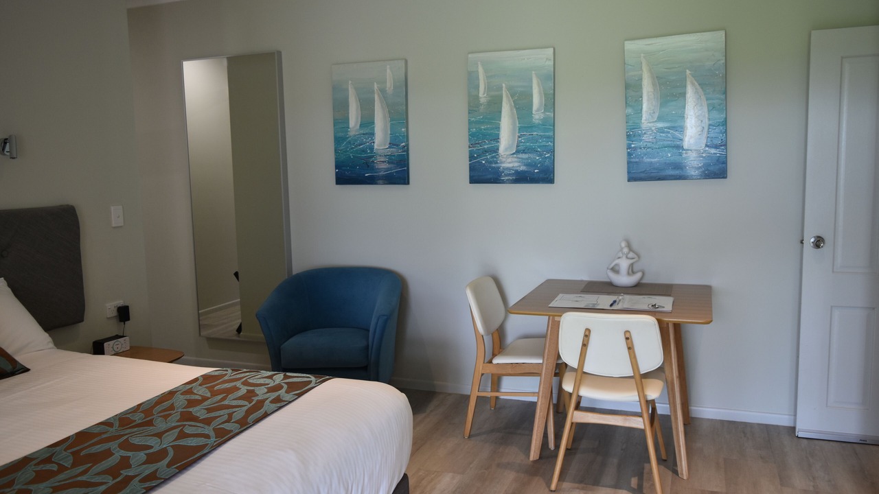 Photo of Bedroom in Mapleton