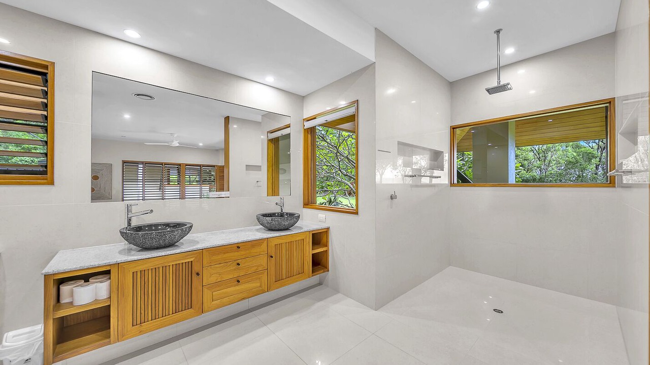 Photo of Bathroom in Woodwark