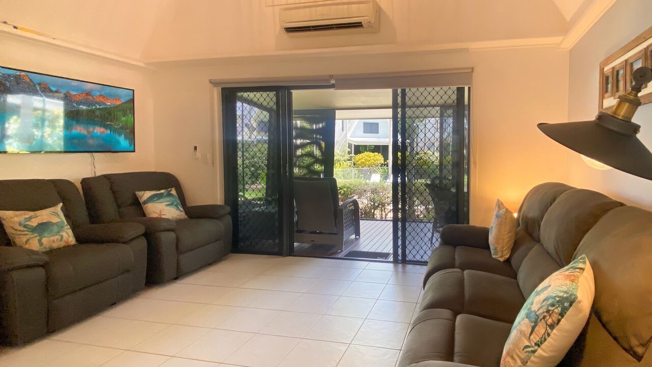 Photo of Livingroom in Nelly Bay