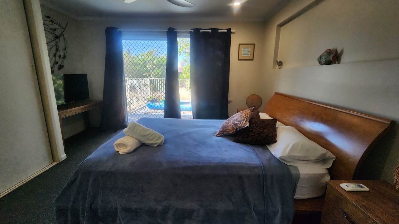 Photo of Bedroom in Broadbeach Waters