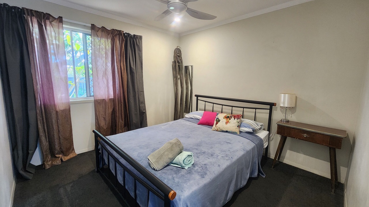 Photo of Bedroom in Broadbeach Waters