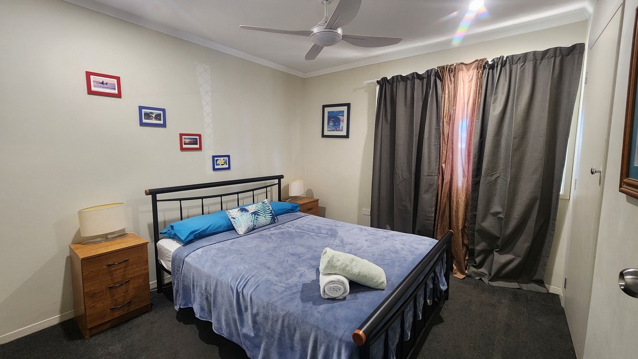 Photo of Bedroom in Broadbeach Waters