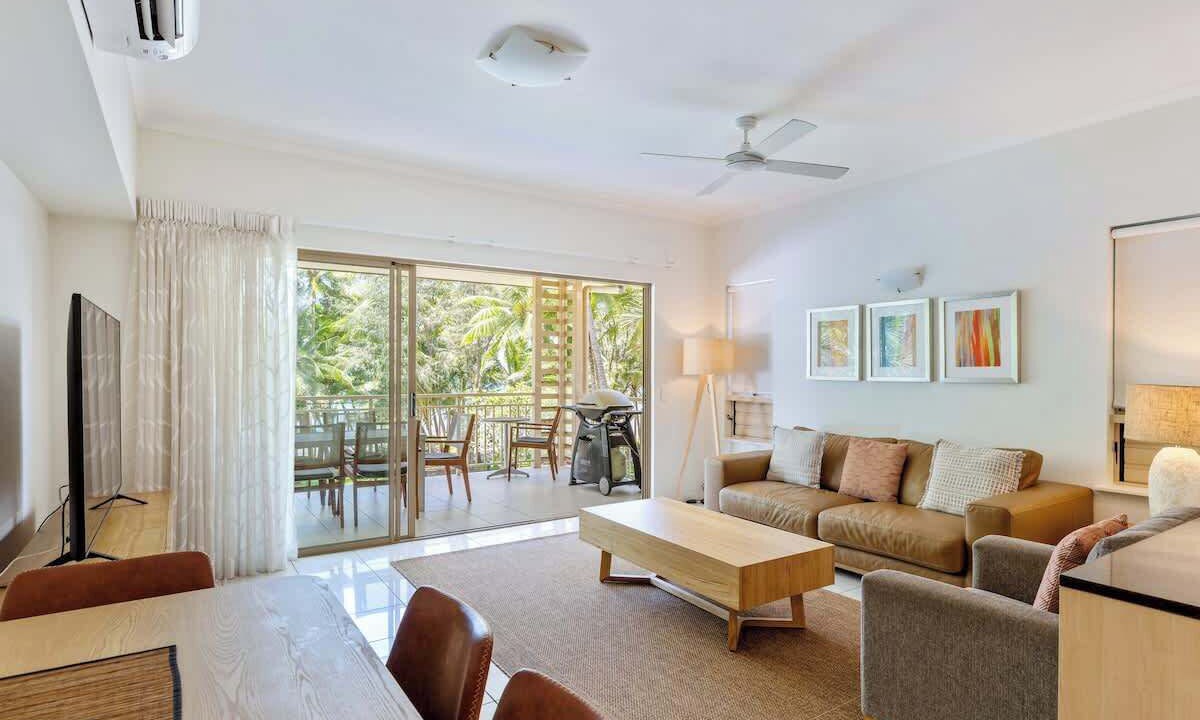 Photo of Livingroom in Palm Cove