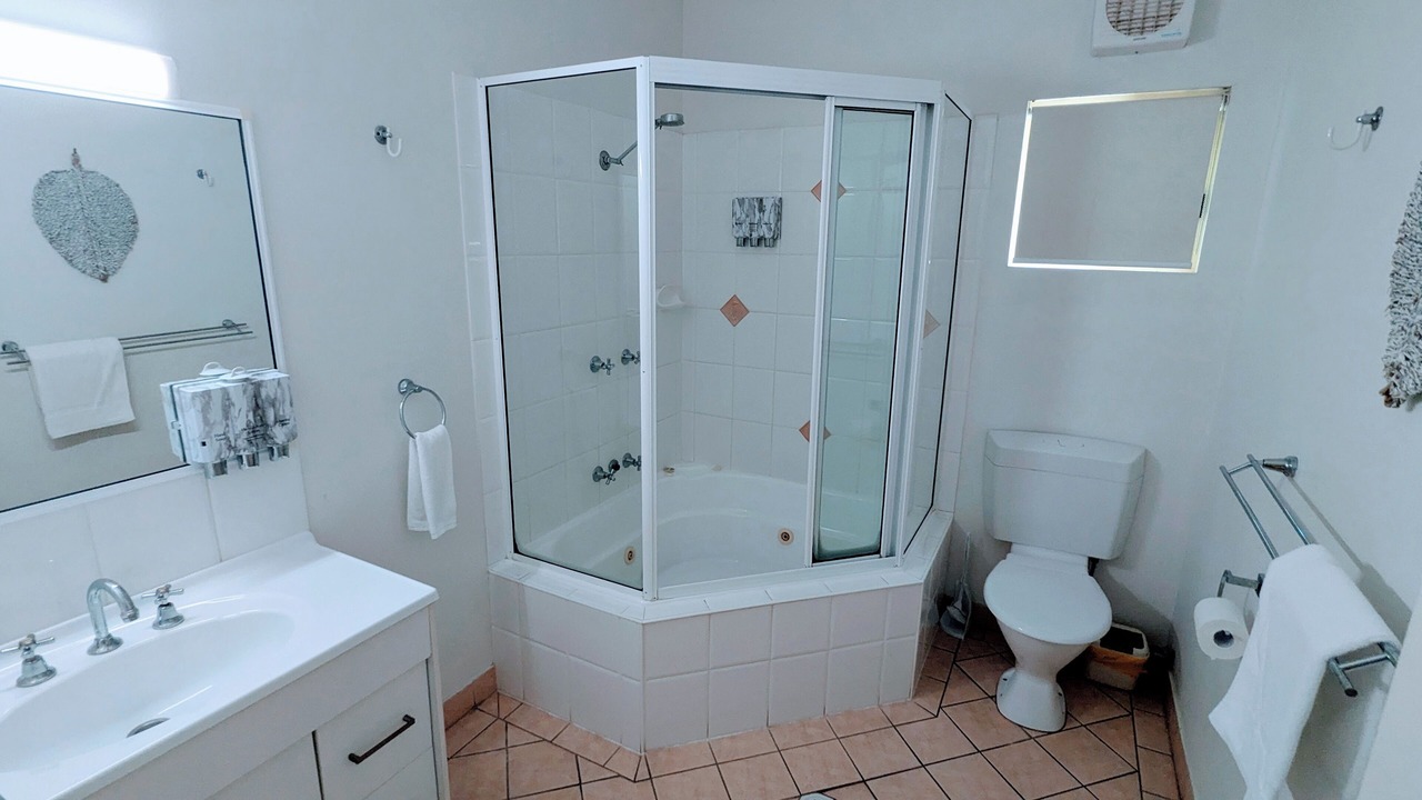 Photo of Bathroom in Horseshoe Bay