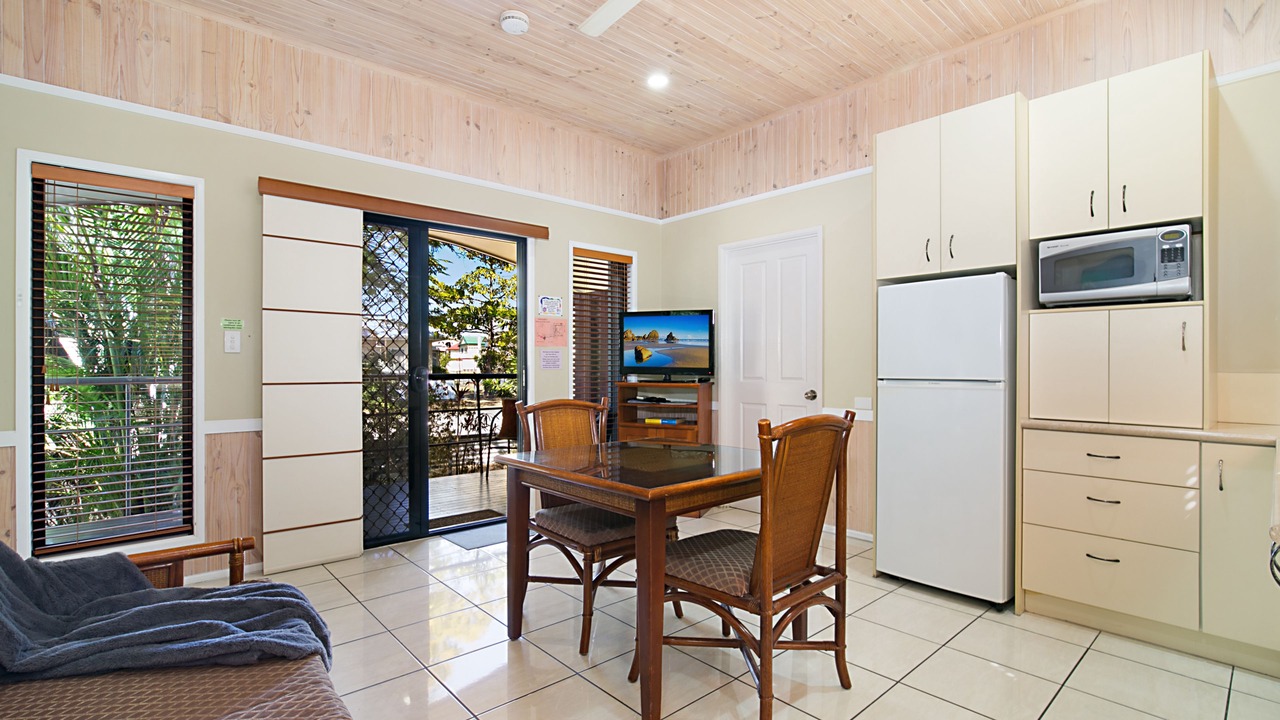 Photo of Livingroom in South Gladstone