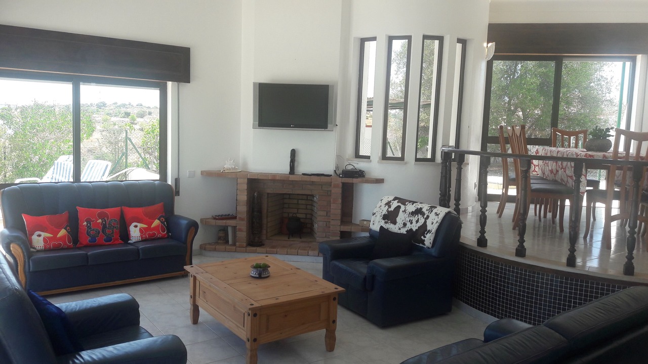 Photo of Livingroom in Aroeira
