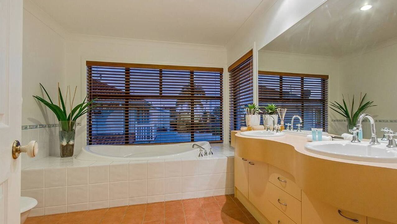 Photo of Bathroom in Broadbeach Waters