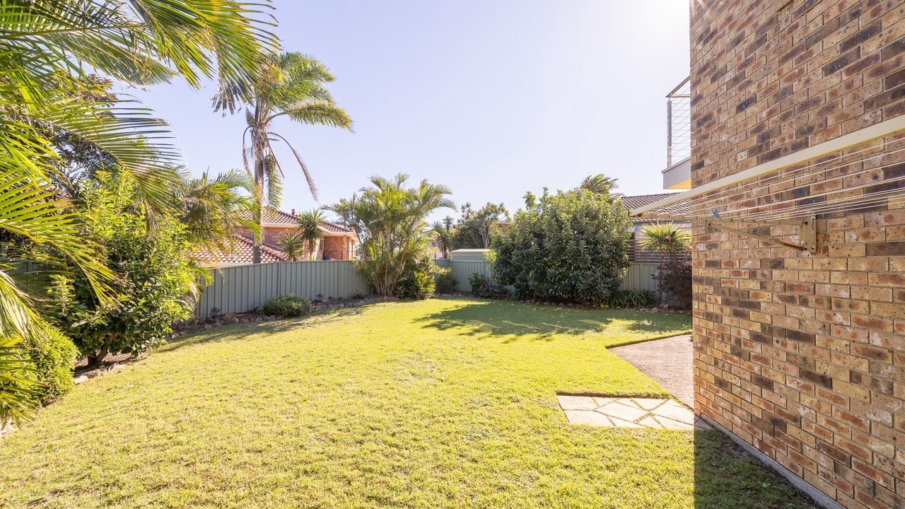 Photo of Outdoor in Anna Bay