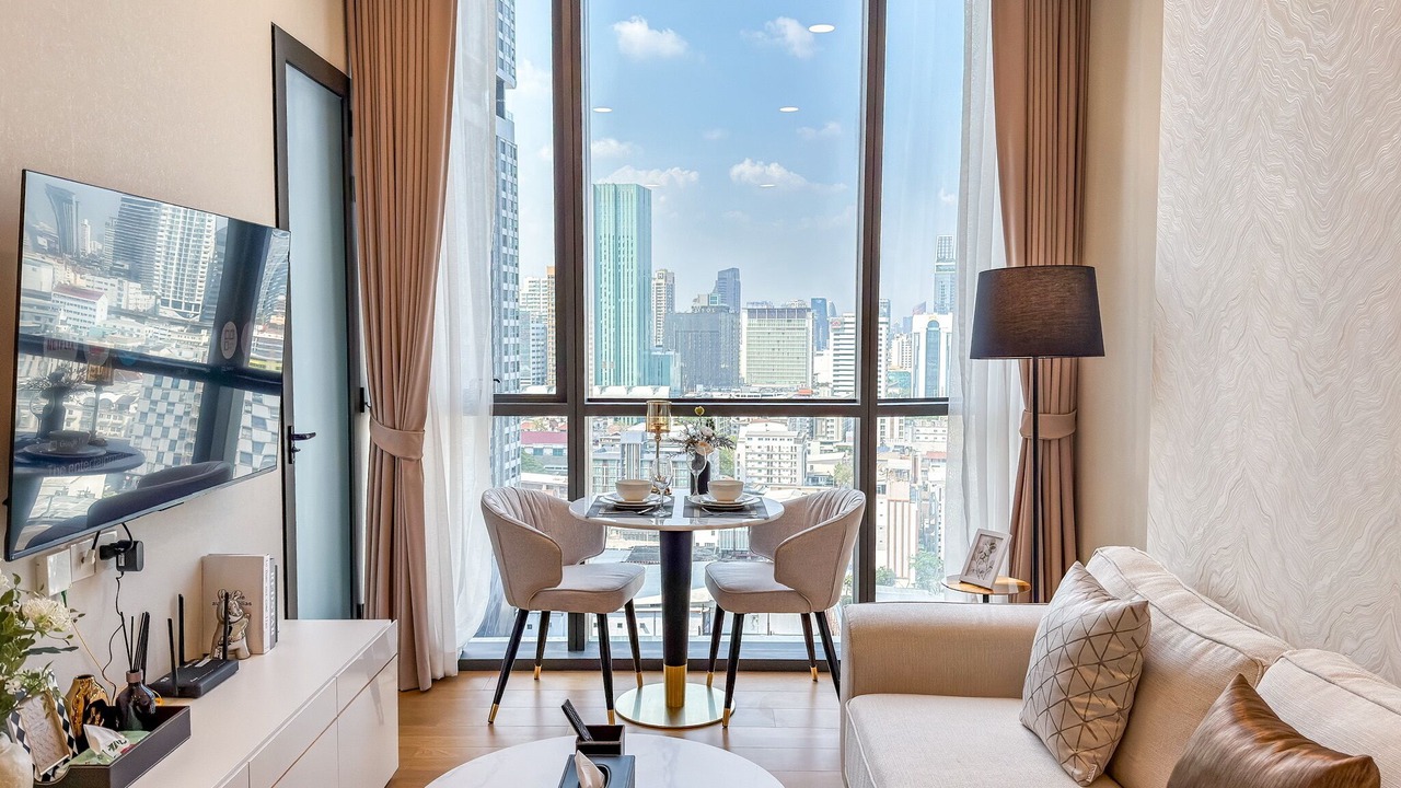 Photo of Livingroom in Pathumwan