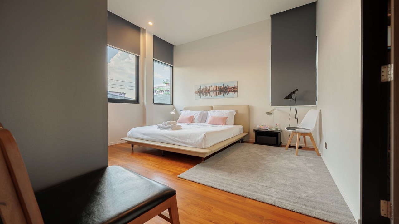 Photo of Bedroom in Wattana